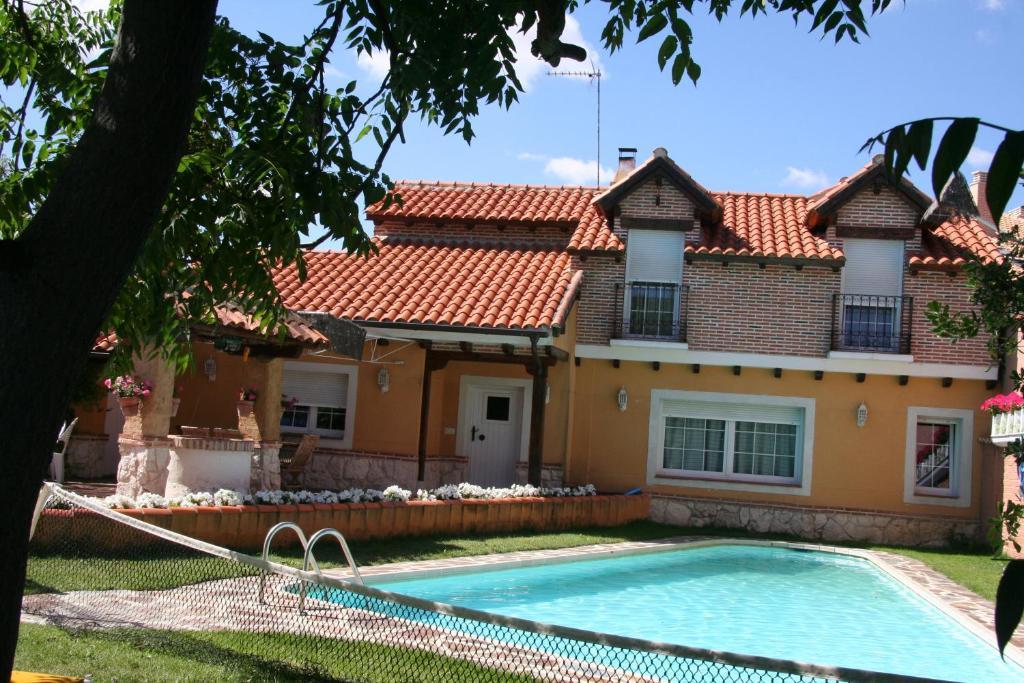 Hospedium Hacienda Las Cavas Olmedo Exterior photo